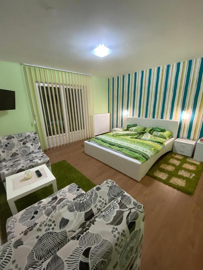 Veliki Raj Plus Stenjevac Exteriér fotografie